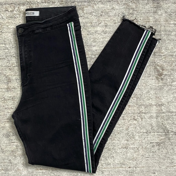 ZARA High-Rise Joggers with Side Stripes - Picture 3 of 6